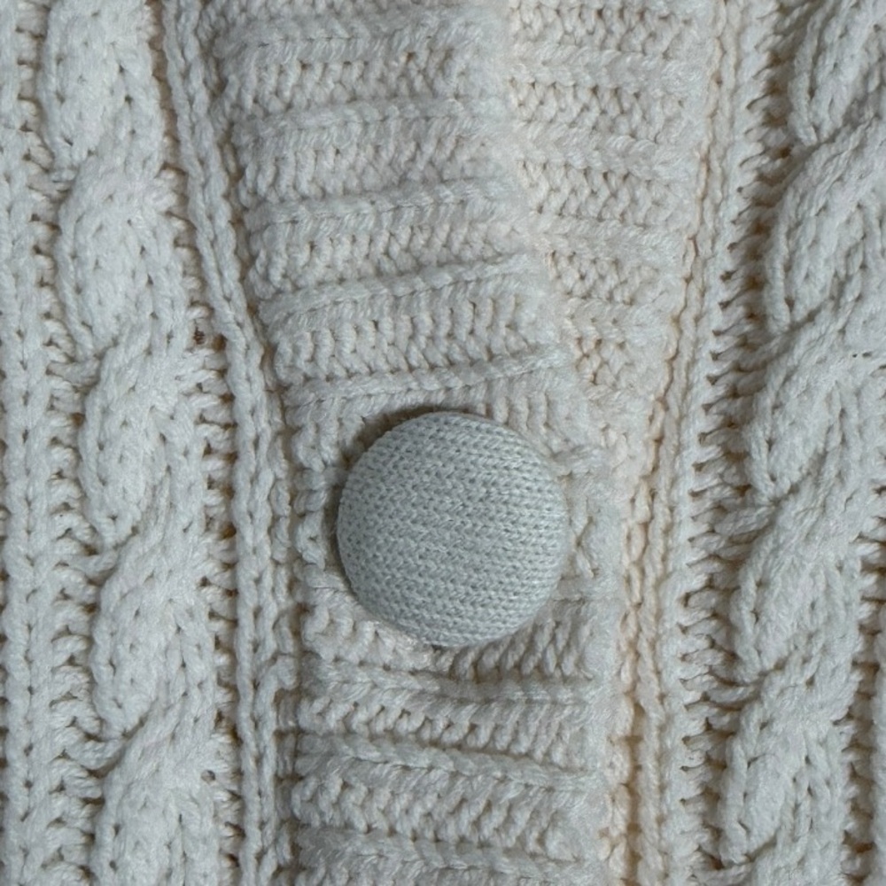 Elegant Cream Knit Cardigan for Women - Picture 5 of 5